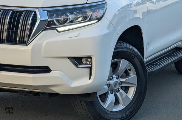 2021 Toyota Prado GXL image 6