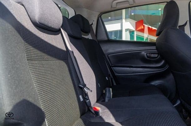 2019 Toyota Yaris Ascent image 9