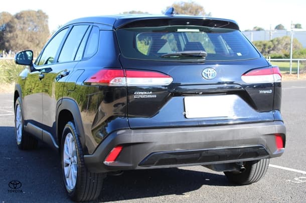 2023 Toyota Corolla Cross Hybrid GX image 12