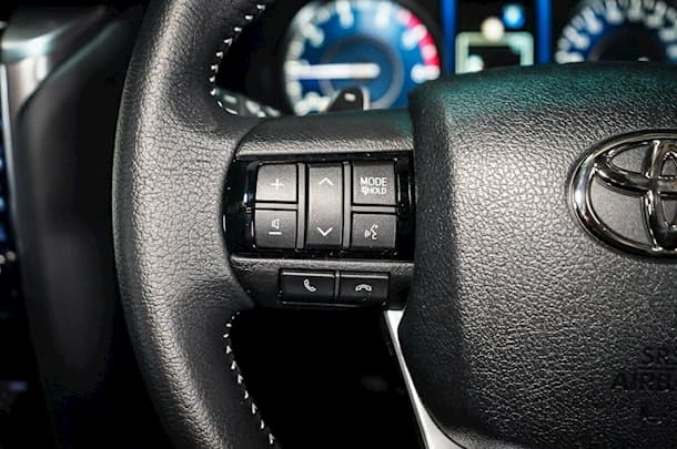 2025 Toyota Fortuner GXL image 19