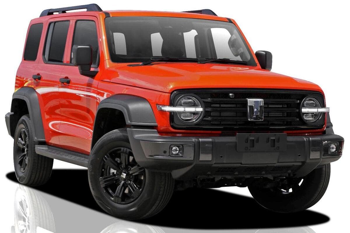 2025 GWM Tank 300 Lux Auto 4x4
