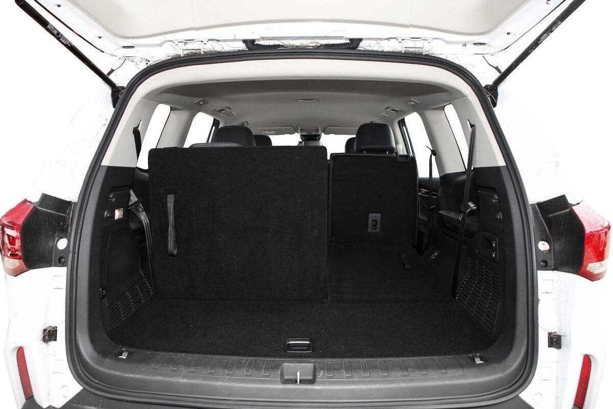 2024 LDV D90 Auto image 8