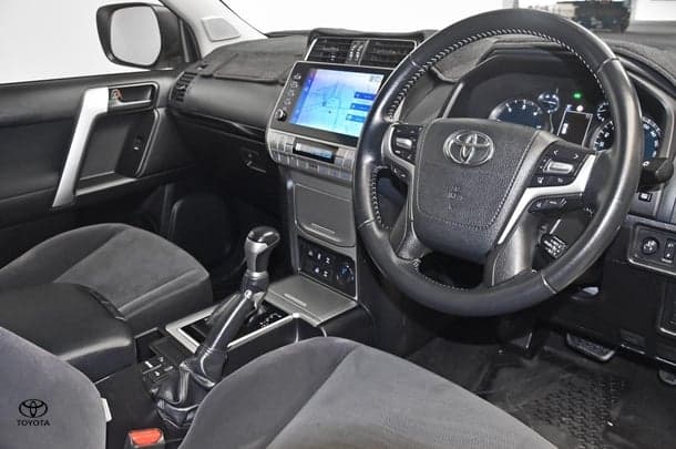 2020 Toyota Prado GXL image 7