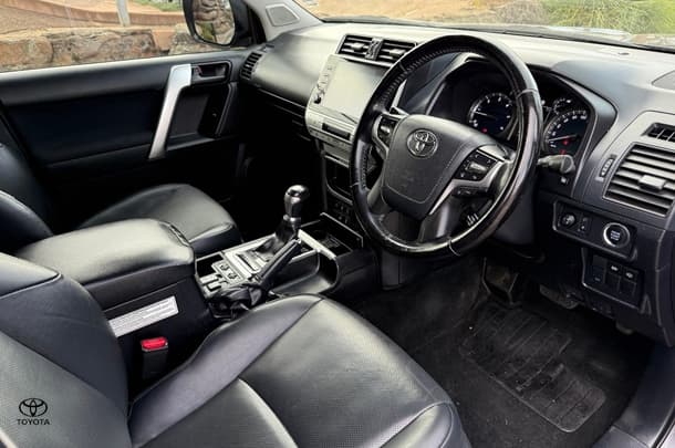 2021 Toyota Prado GXL image 8