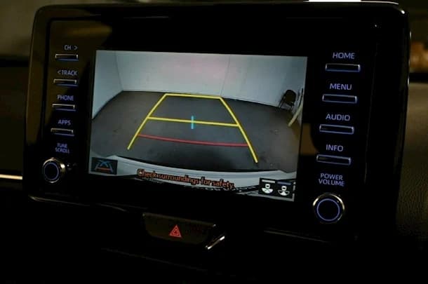2023 Toyota Yaris Cross Hybrid GX image 10