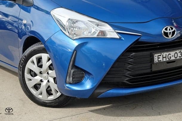 2019 Toyota Yaris Ascent image 5