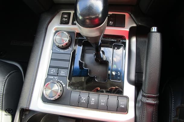 2018 Toyota Landcruiser Sahara image 14