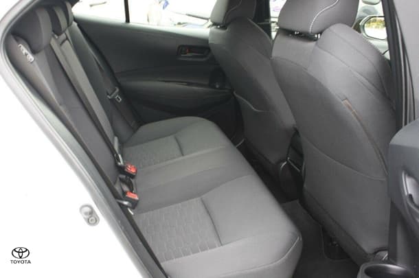 2022 Toyota Corolla Ascent Sport image 15