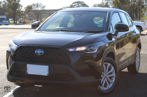 2023 Toyota Corolla Cross Hybrid GX image 6