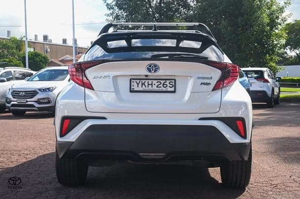 2021 TOYOTA C-HR Hybrid Koba 2WD image 5