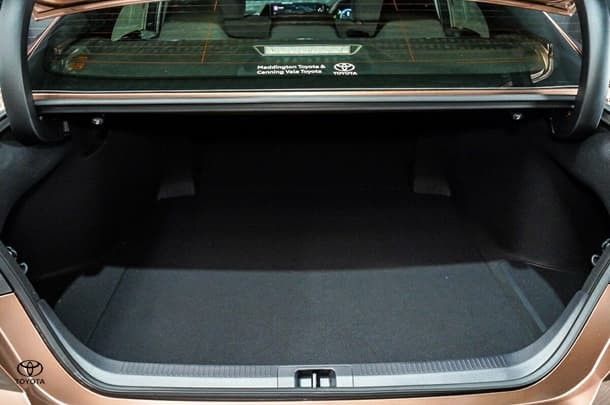 2025 Toyota Camry Hybrid Ascent Sport image 15
