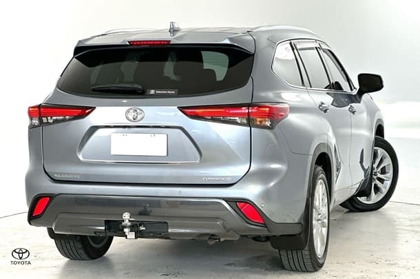 2021 Toyota Kluger AWD GRANDE image 9