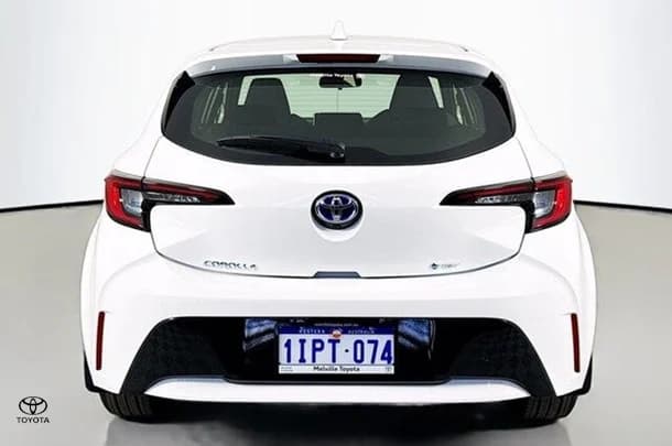 2025 Toyota Corolla Ascent Sport image 9
