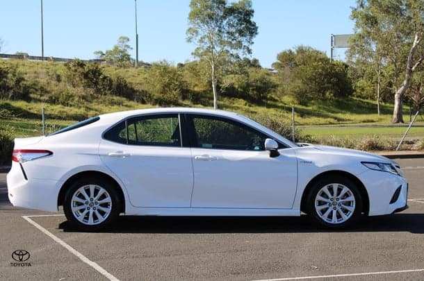 2020 Toyota Camry Hybrid Ascent Sport image 6