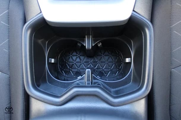 2024 Toyota RAV4 Hybrid GXL-2WD image 17