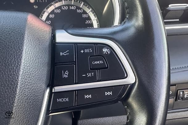 2022 Toyota Kluger GX AWD image 17