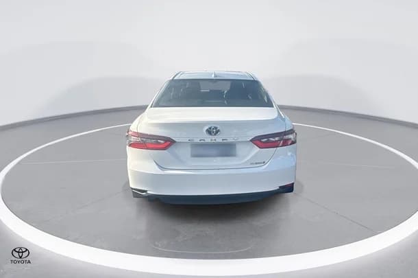 2021 Toyota Camry Hybrid Ascent image 7