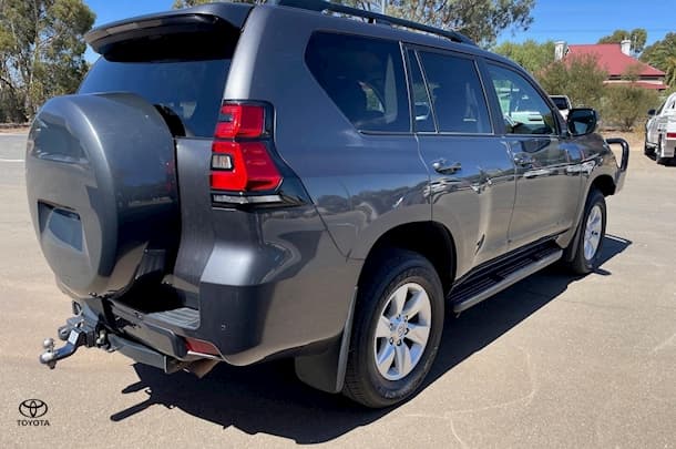 2021 Toyota Landcruiser Prado GXL image 5