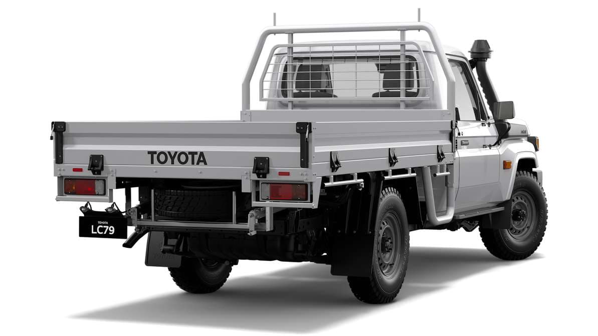 2024 Toyota LandCruiser 79 WorkMate Single-Cab Cab-Chassis image 3
