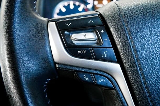 2023 Toyota Prado GXL image 14