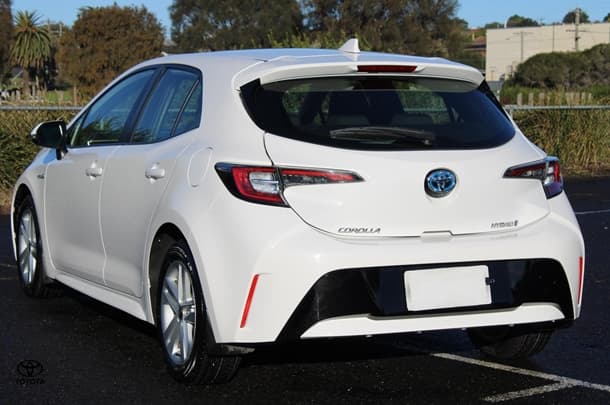 2020 Toyota Corolla Hatch Hybrid Ascent Sport image 10