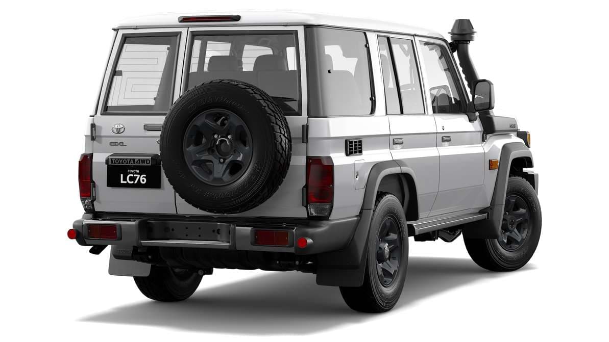 2025 Toyota LandCruiser 76 GXL Wagon Differential Locks option image 3