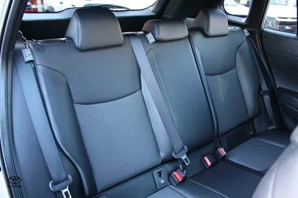 2022 Toyota Corolla Cross Hybrid GXL image 17