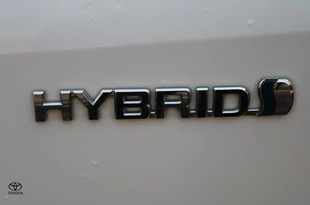 2020 Toyota Corolla Hatch Hybrid SX image 13