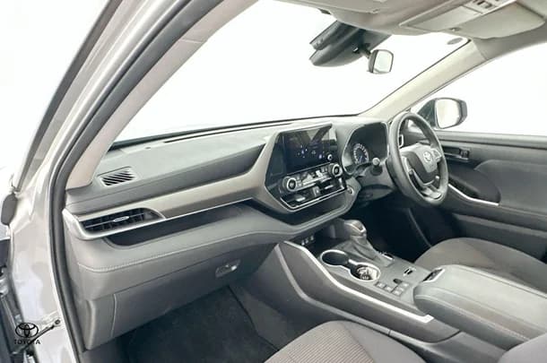 2024 Toyota Kluger Hybrid GX AWD image 18