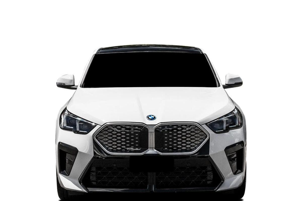 2025 BMW iX2 xDrive30 M Sport U10 Auto AWD image 2