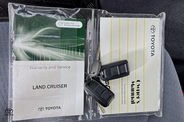 2022 Toyota LANDCRUISER MILITARY GXL image 17