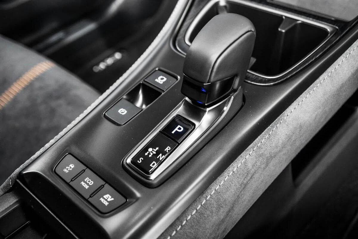 2025 Lexus LBX Sports Luxury Auto 2WD image 14