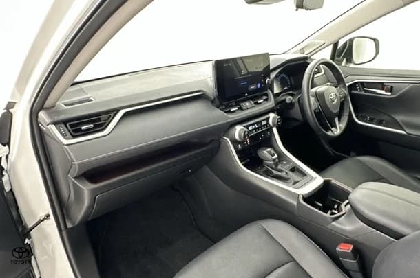 2022 Toyota RAV4 Cruiser 2WD image 19