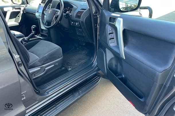 2021 Toyota Landcruiser Prado GXL image 13