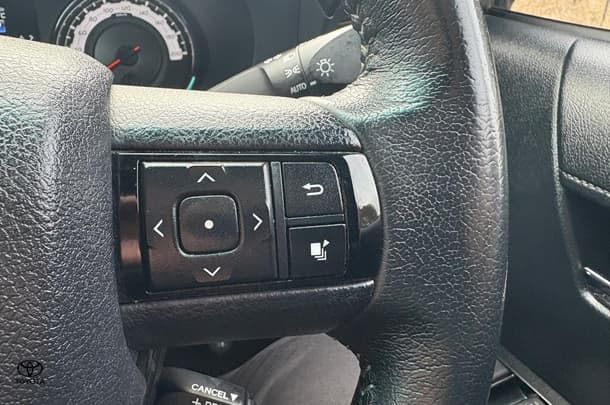 2018 Toyota HILUX Rugged X image 29