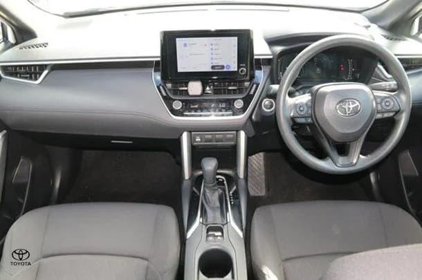 2023 Toyota Corolla Cross Hybrid GX image 5