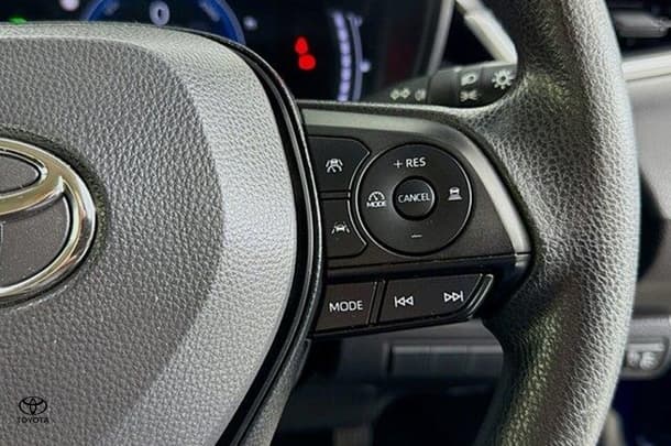 2023 Toyota Corolla Sedan Hybrid Ascent Sport image 19