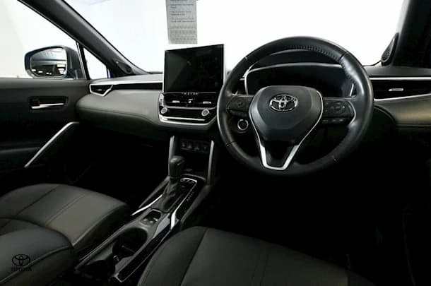2023 Toyota Corolla Cross Hybrid Atmos 2WD image 18