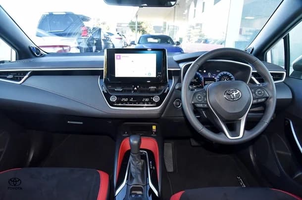 2024 Toyota COROLLA ZR image 21