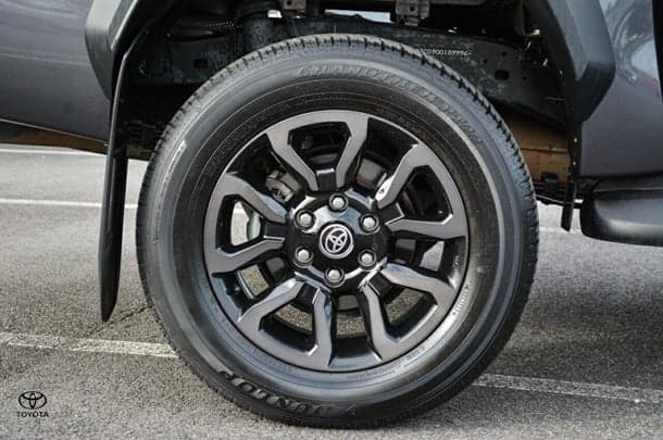2023 Toyota Hilux 4x4 Rogue image 10