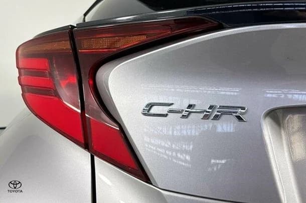 2021 Toyota C-HR Hybrid Koba 2WD image 8