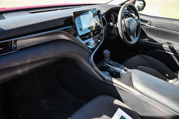 2023 Toyota Camry Hybrid Ascent image 7