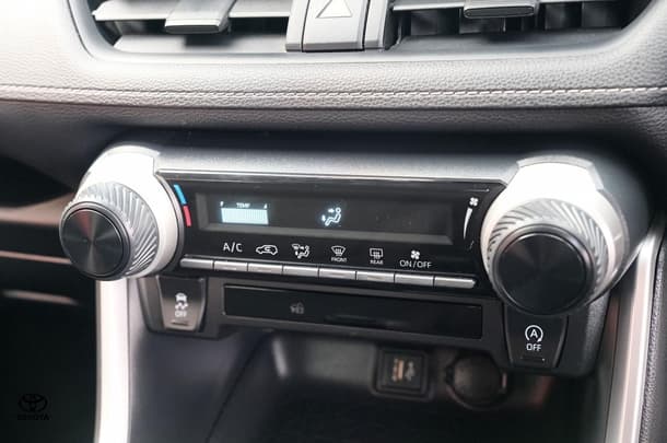 2022 Toyota RAV4 GX-2WD image 20