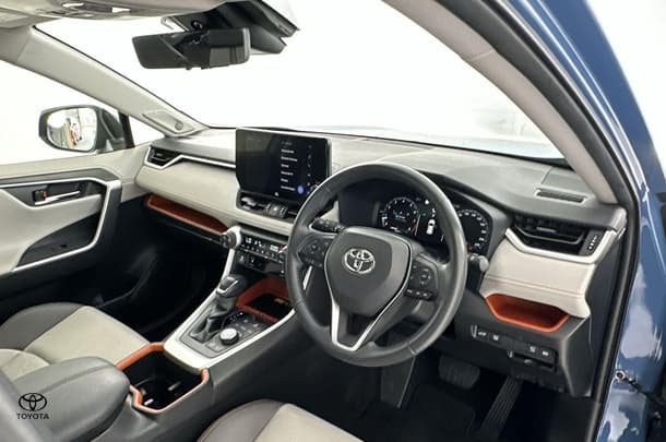 2022 Toyota RAV4 Edge AWD image 7