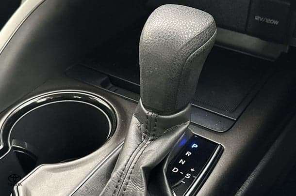 2023 Toyota Camry Hybrid Ascent image 26