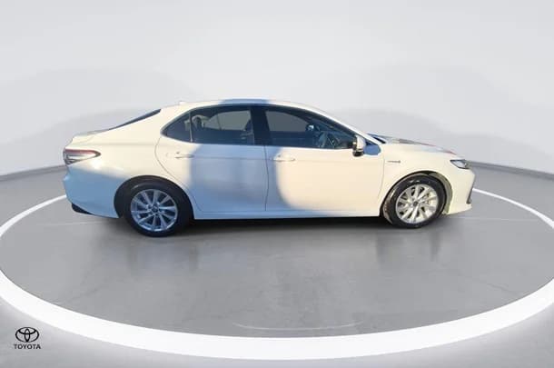 2021 Toyota Camry Hybrid Ascent image 4
