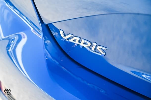 2019 Toyota Yaris ASCENT image 7