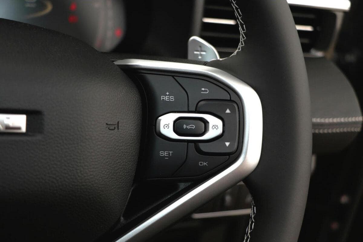 2025 GWM Haval Jolion Lux Auto image 16