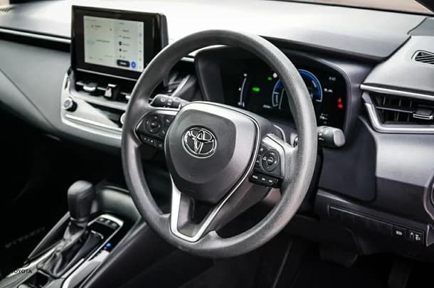 2024 Toyota Corolla Hatch Hybrid Ascent Sport image 14