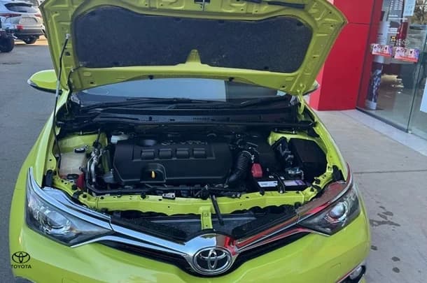 2017 Toyota Corolla Ascent Sport image 10